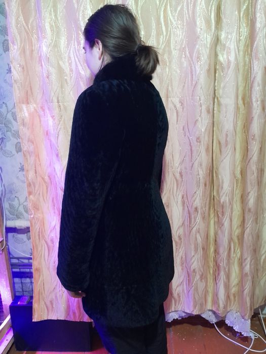 Мутоновая шубка 48 размер