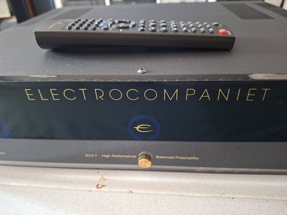 Preamplificator Electrocompaniet EC 4.7