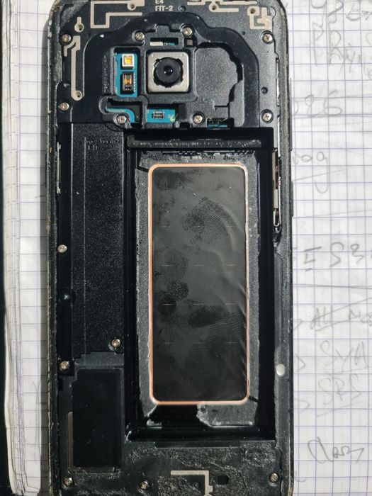 Samsung Galaxy S8 (G950) pentru piese – Placa de bază funcțională