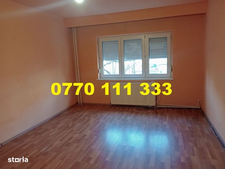 - Apartament 2 camere, Calarasi 4, parter cu balcon 15,3 mp.