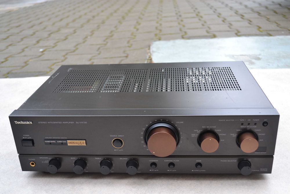 Amplificator Technics SU VX 720