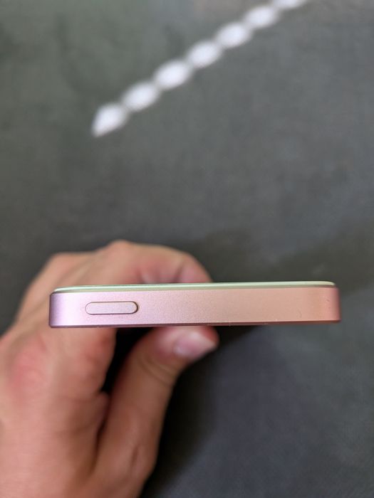 Apple iPhone SE 2/32