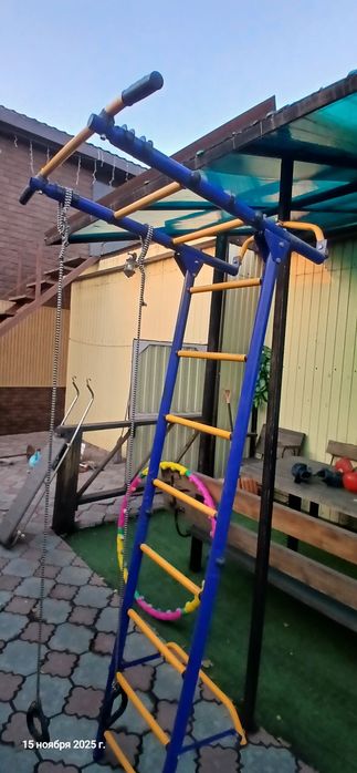 Шведская стенка-турник детская
