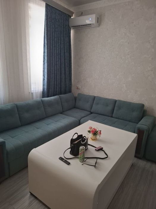 Продается 1 комнатная квартира 45 кв.м. в раёне микрораён