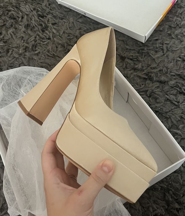 Pantofi din satin cu toc inalt si platforma