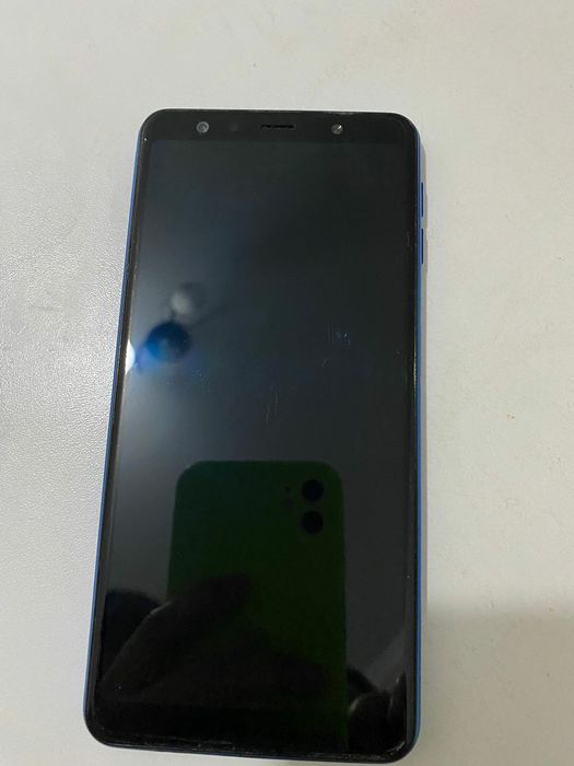 Продам Samsung Galaxy A7 (2018)