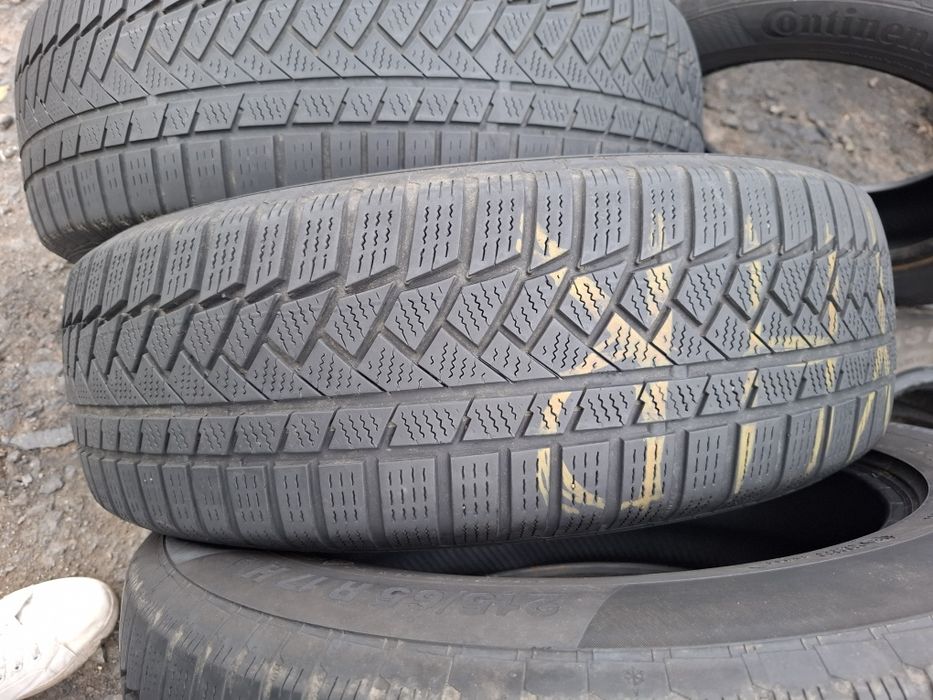 Vand 1 sau 2 sau 4 anvelope 215 65 17 continental de iarna dot 2019