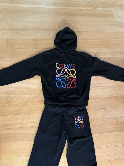 Loewe екип XS,S,M,L НАЛИЧНИ 79лв