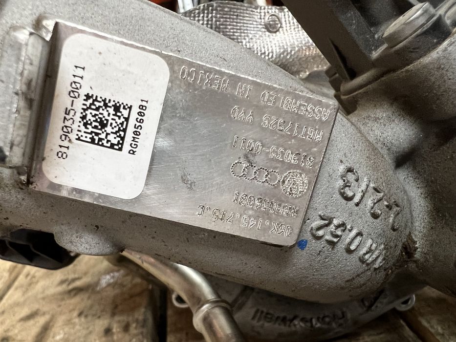 Турбина турбо 06k145715c Ауди Audi Vw a3 golf 7 scirocco q3 2.0tsi