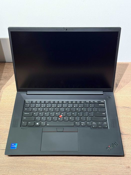 Lenovo ThinkPad P1 Gen 6 16" UHD OLED i7 64GB RTX 4080 12GB 1TB SSD