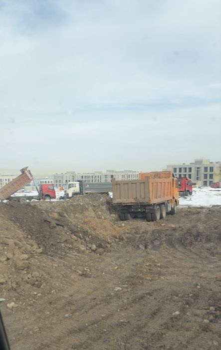 Доставка сыпучих грузов Вывоз грунта