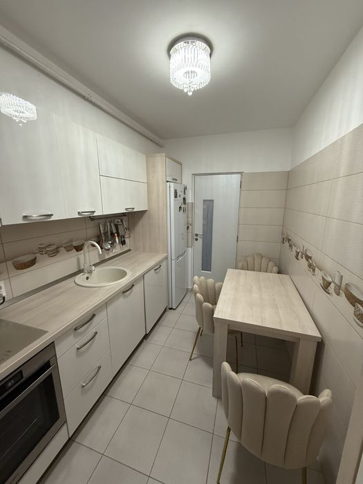 Apartament 2 camere decomandat