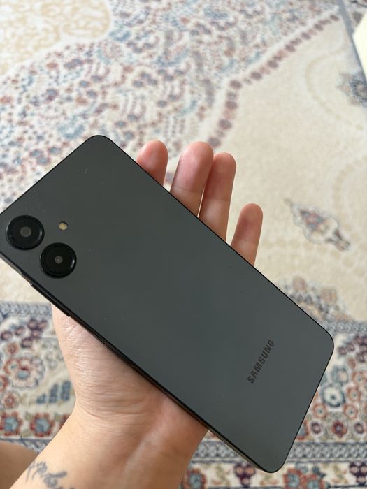 Продам телефон Samsung A06