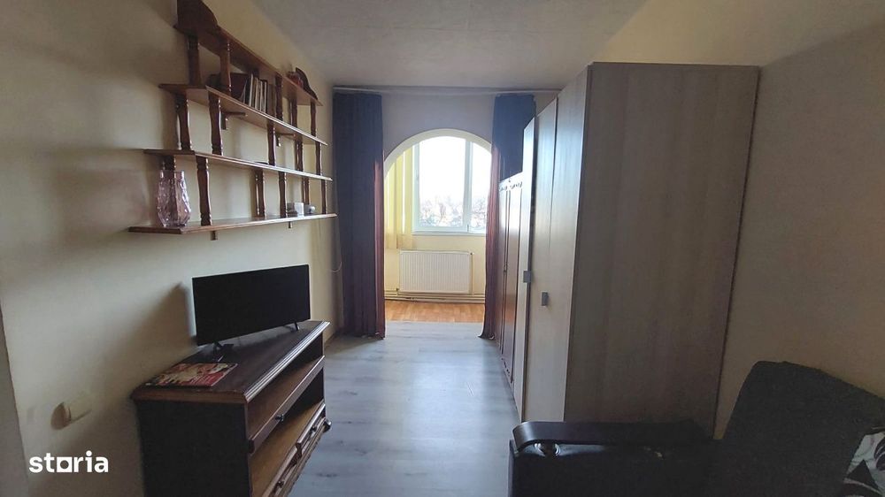 Apartament 3 camere decomandate zona Terezian