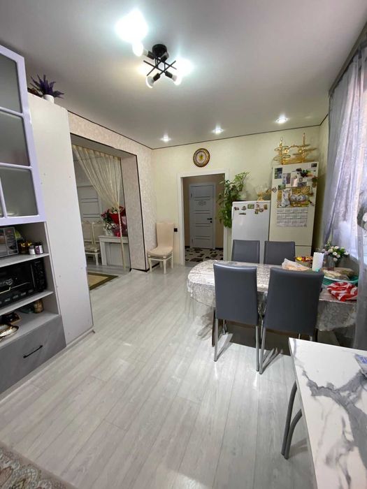 Продам двухэтажный танхаус