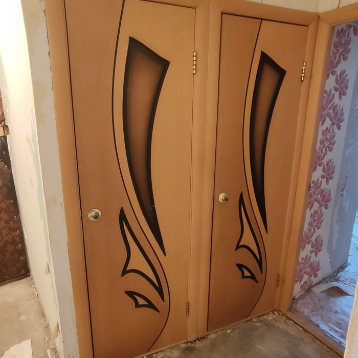 Продам межкомнатные двери