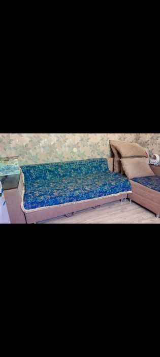 Продаётся диван раскладной 4м