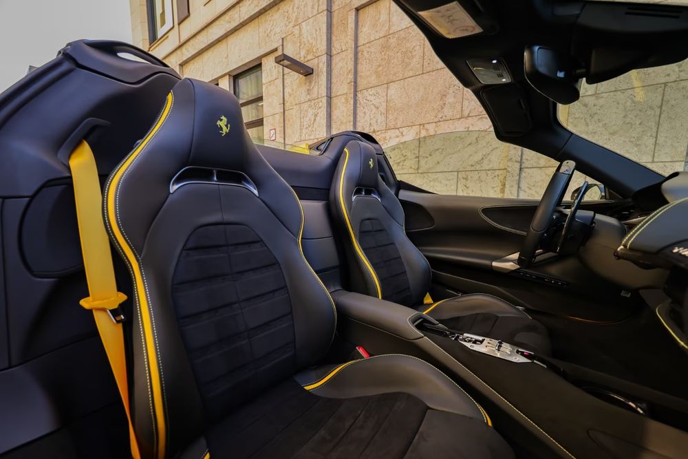 Ferrari SF90 Spider