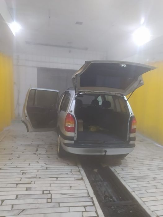 Прдам !!! Opel zafira 2002 года срочно.