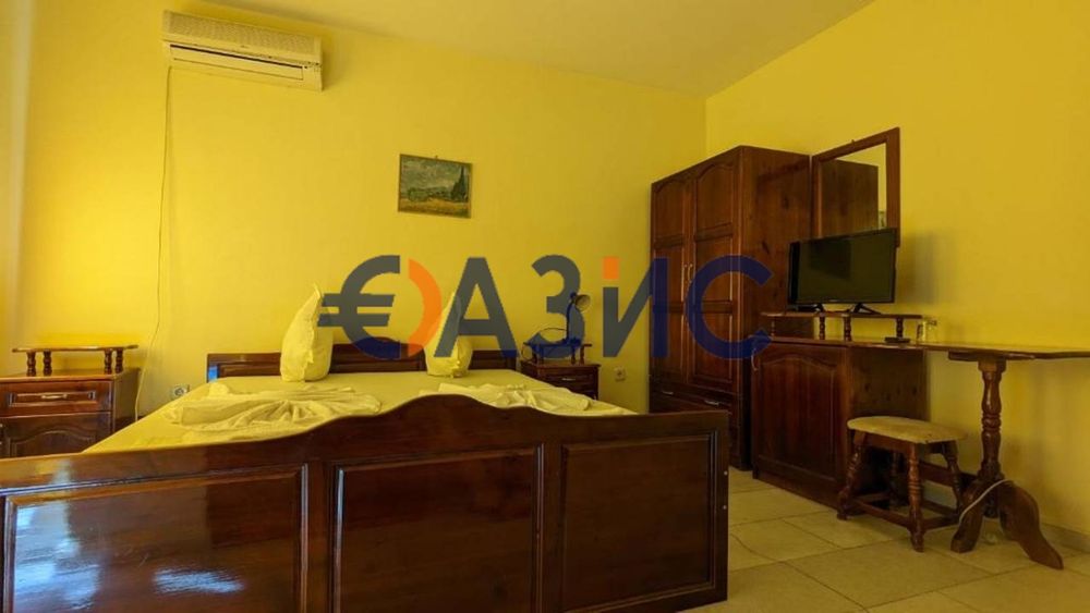 Спешно!!!Семеен хотел в гр. Приморско, 5 етажа, РЗП 780 м2, 26613082