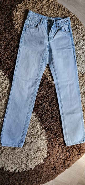 Blugi Stradivarius  32