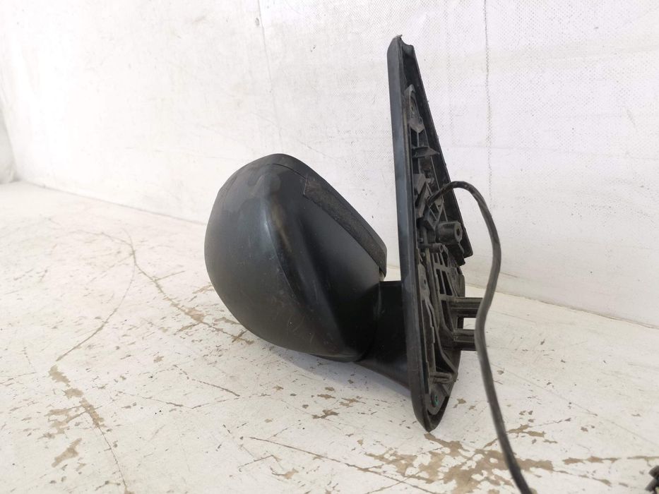 Дясно огледало Дачия Дустер / Dacia Duster 2 [ - ] Оригинално, в добро