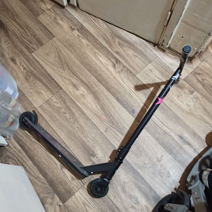 Продам трюковой самокат