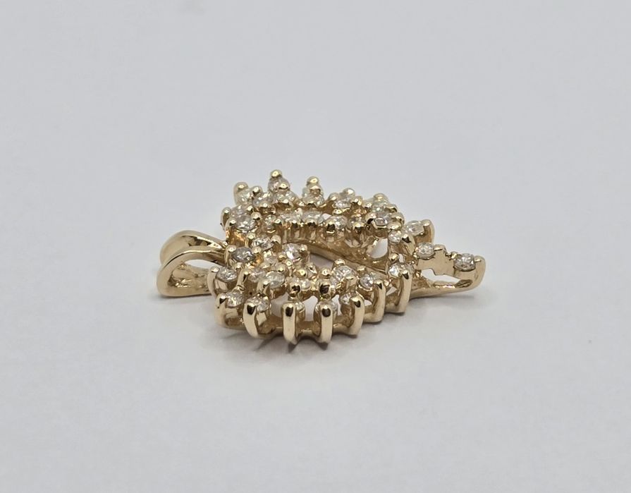 Pandant din aur galben 14k cu diamante naturale