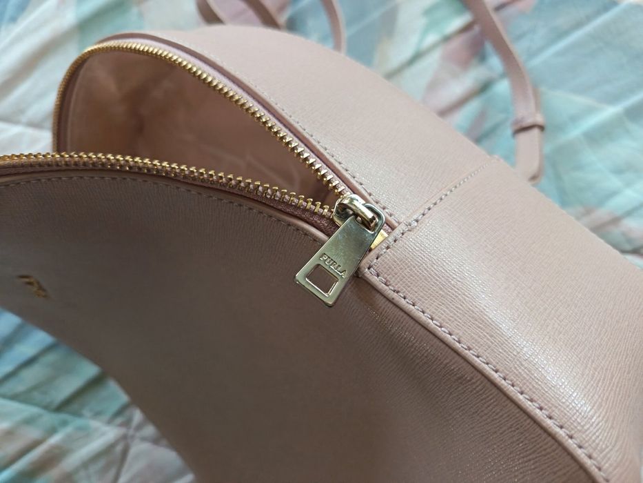 Furla  оригинална раница- нова
