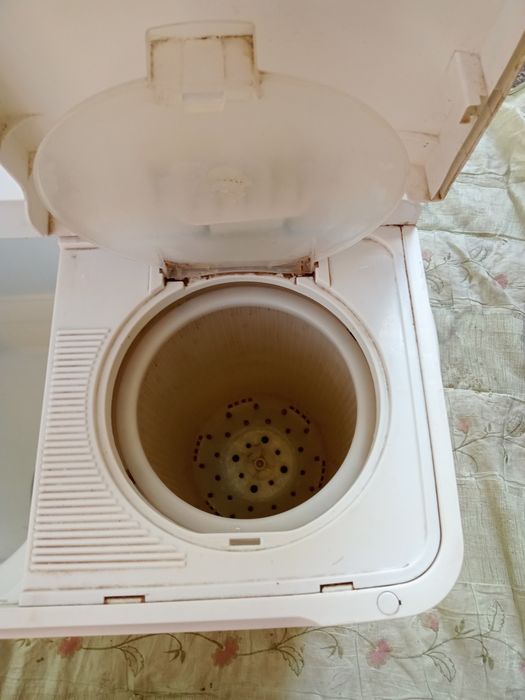 Продам стиральную машину