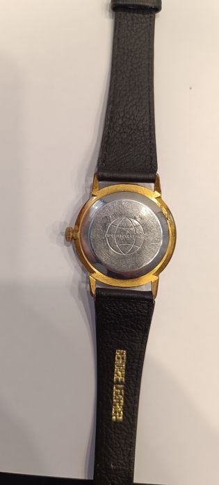 Позлатени руски часовници Raketa