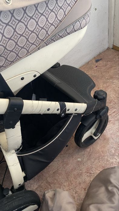 Продам коляску 2 в 1