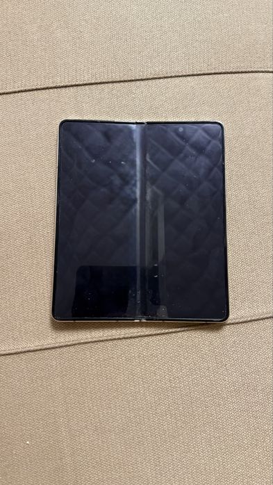 Samsung Z Fold 4