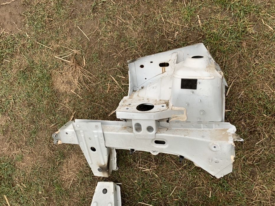 Vand lonjeroane stg-dr pt Dacia Logan 2013-2020-Sandero-Mcv