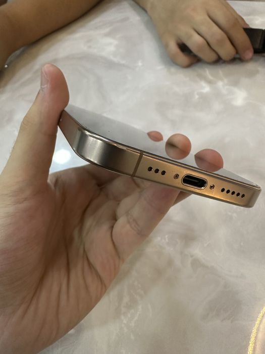 iPhone 16 pro 128 gb ideal