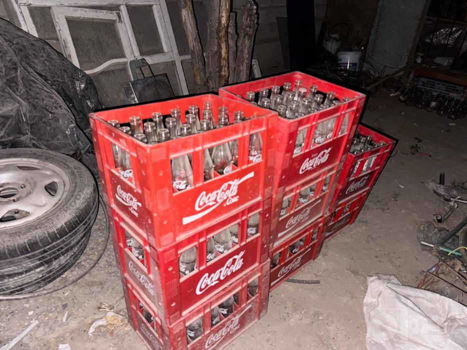 Cola yashik sotiladi