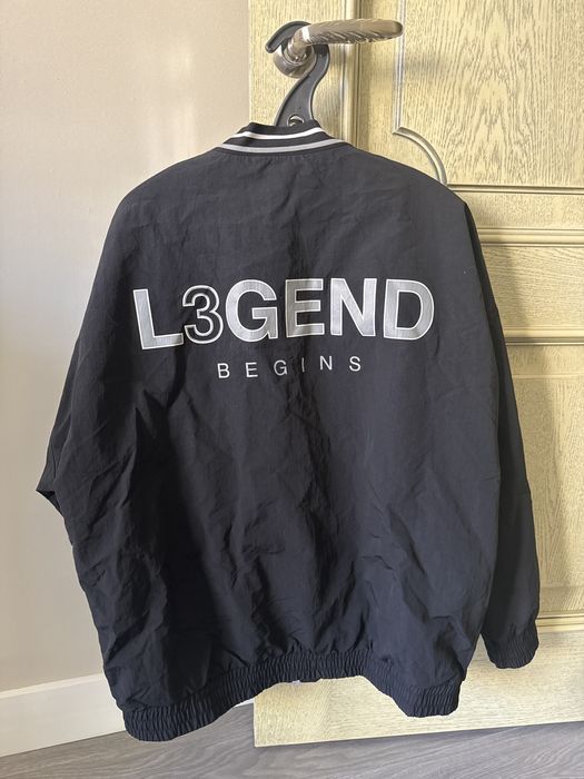 Бомбер мужской.