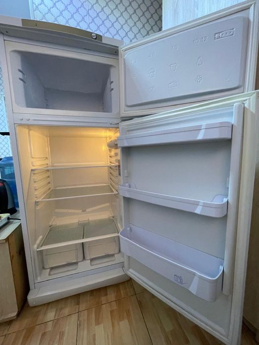 Холодильник в отличном состоянии
