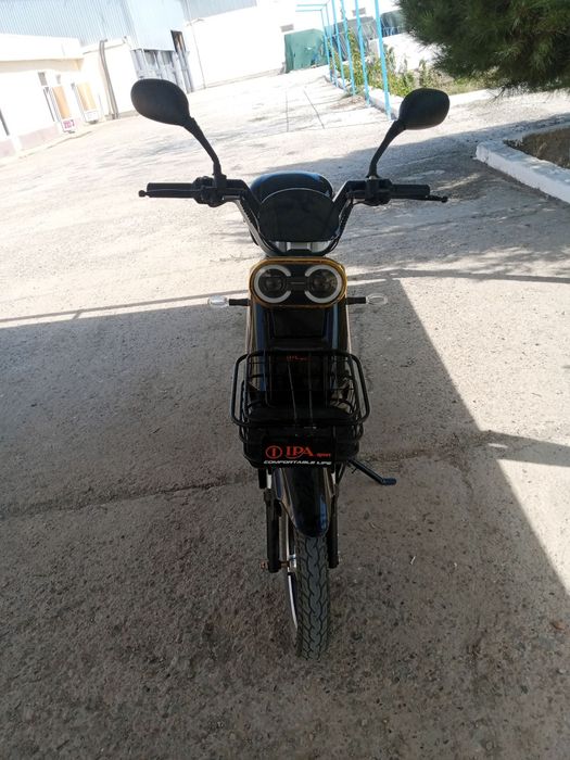 Skuter srochno sotiladi