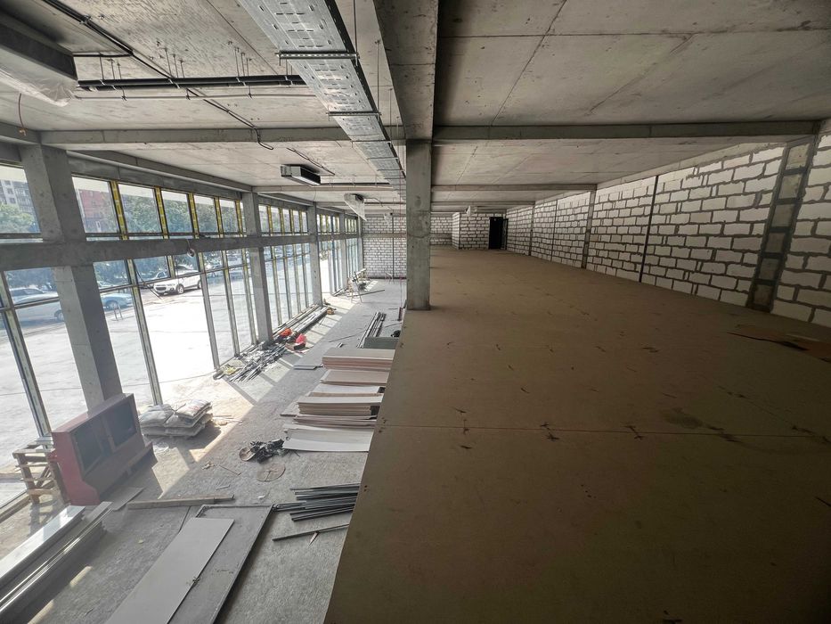 635 м² в центре с террасой 200 м² для ресторана/лаунжа (55)