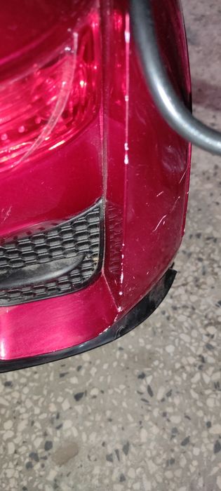 Детска акумулаторна кола.