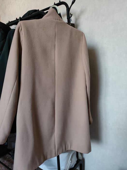 Продам женское пальто