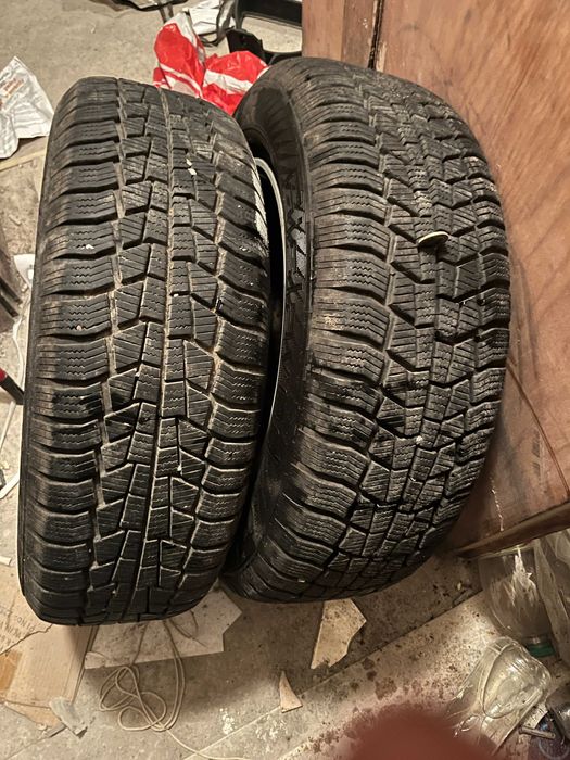 4 броя Зимни гуми GISLAVED с джанти 195/65/15 ДОТ2020