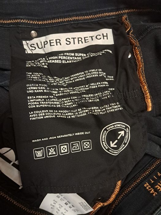 BOSS Мъжки дънки размер  34/32 и 32/30