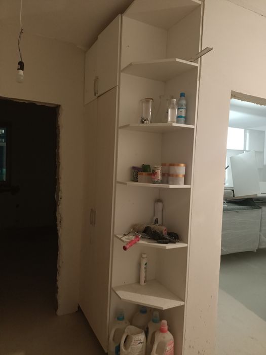 Шкаф белый высокий для одежды