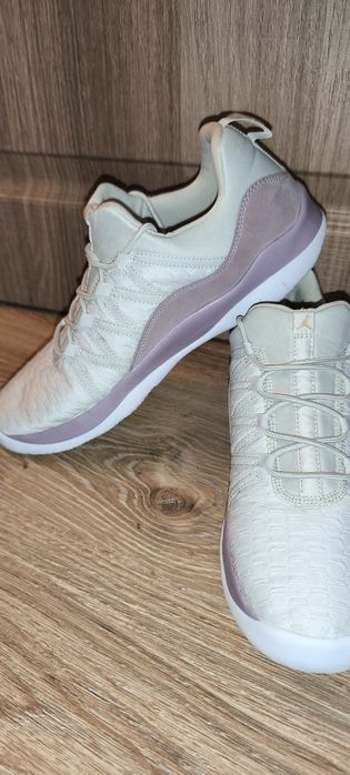 Дамски маратонки Air Jordan Deca Fly Heiress 41 номер