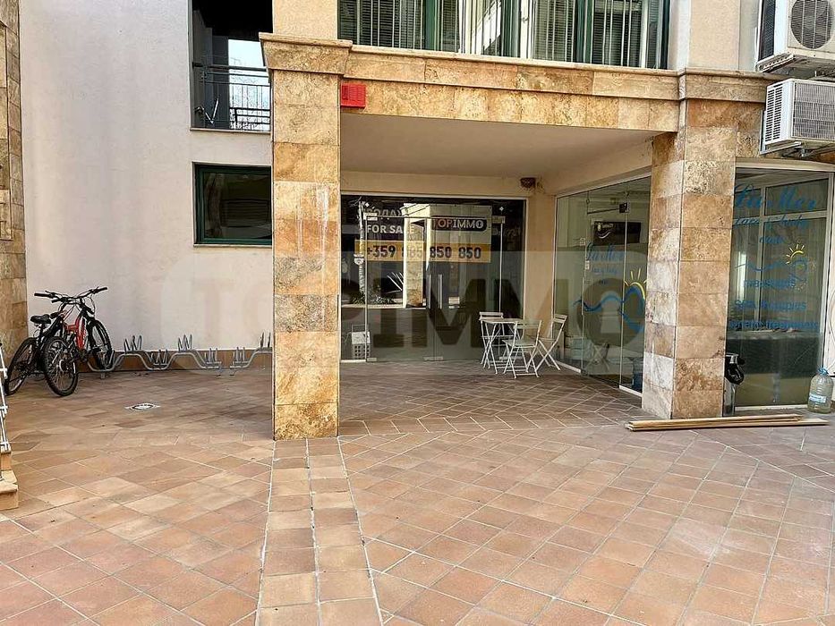 Магазин на крайбрежната алея в Балчик