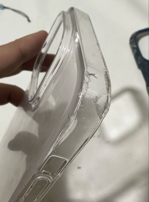 Чехлы разные для 14 про мах и Перчатки