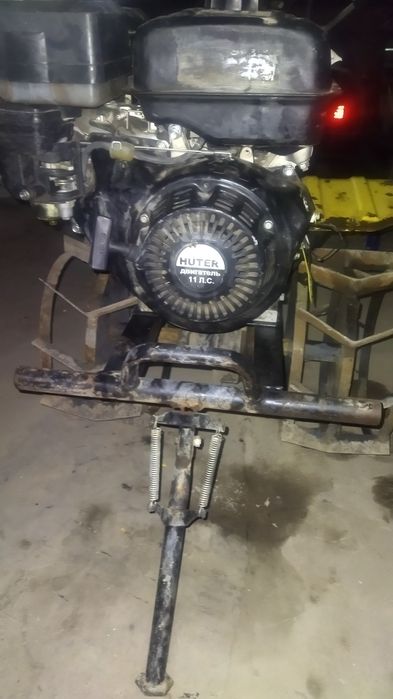 Пашем дачу,огород мотоблоком(культиватором).