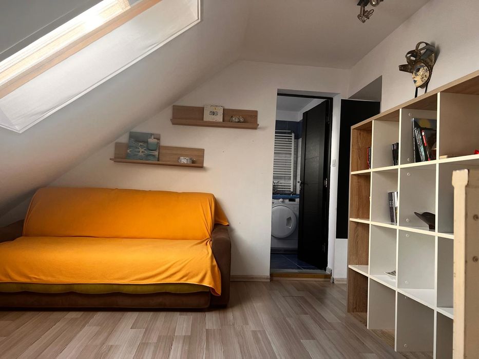 Inchiriez apartament 4 camere